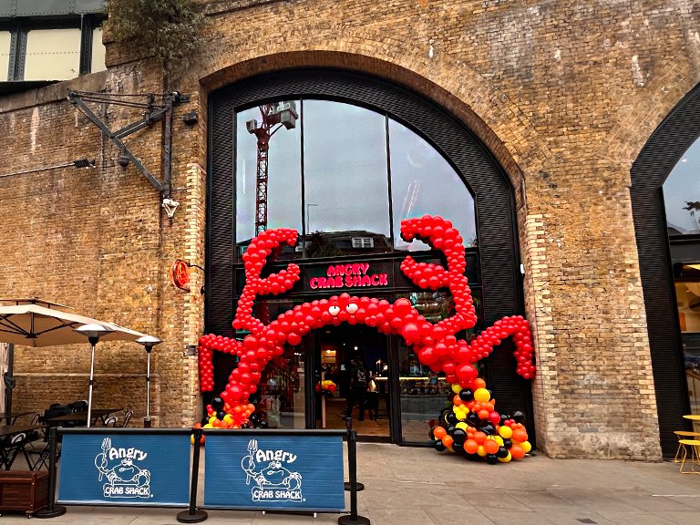 Angry Crab Shack Borough Yards Location Front